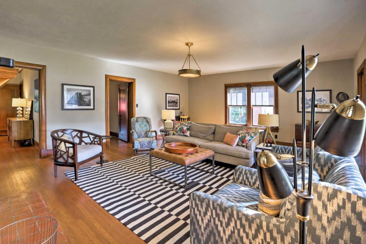 Holiday home Charming Gem Walk To Restaurants! *